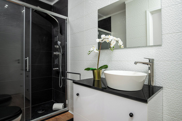 Bathroom 4, Gaia23 · Lovely 2-bed w/ Parking Amazing View, Vila Nova de Gaia