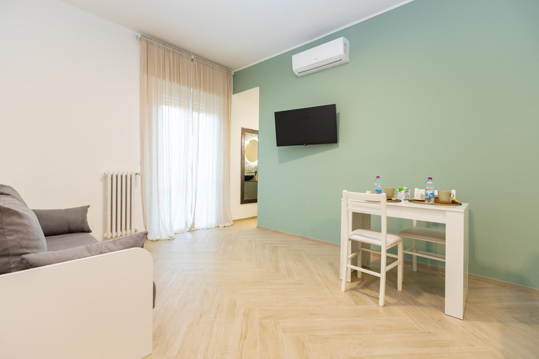 Others 3, PDS ROOMS, Brindisi