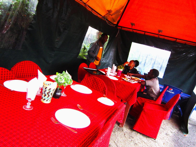 Food & Drinks 5, Safari Park House, Arusha