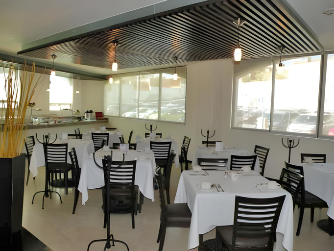 Food & Drinks 4, Mision Express Pachuca, San Agustín Tlaxiaca