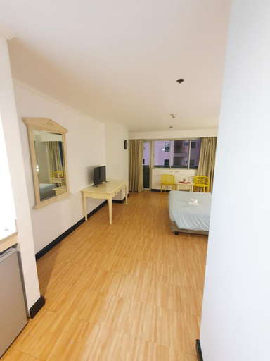 Others 3, SAB R. CONDOTE'L SUITES, Makati City