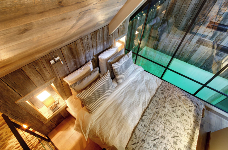 Bedroom, Vallée de Pratmeur, Morbihan
