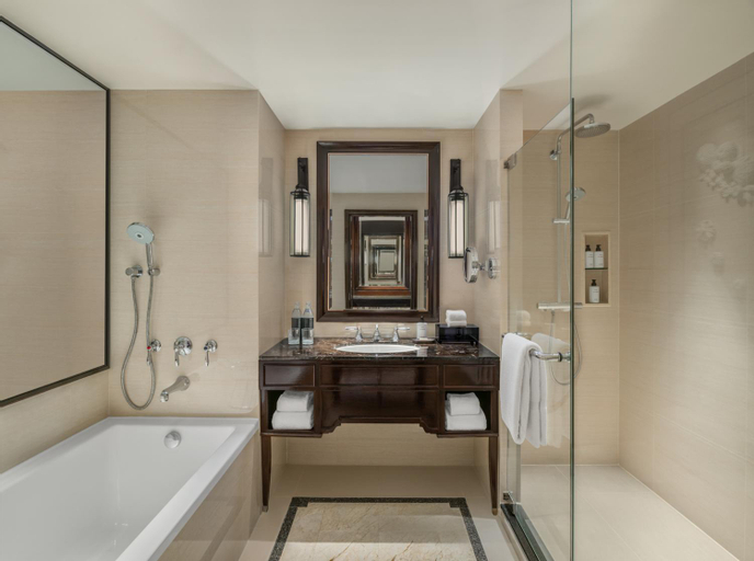 Bathroom 4