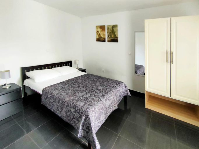 Bedroom 2, Rafael Apartments, Medulin