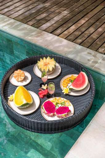 Food & Drinks 5, Unique & Lush 3BR Pool Villa nearby Canggu Beach, Badung