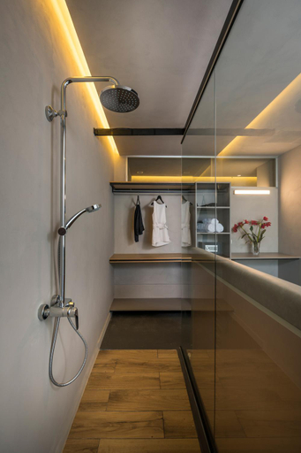 Others 5, Icarus Hotel, Crete
