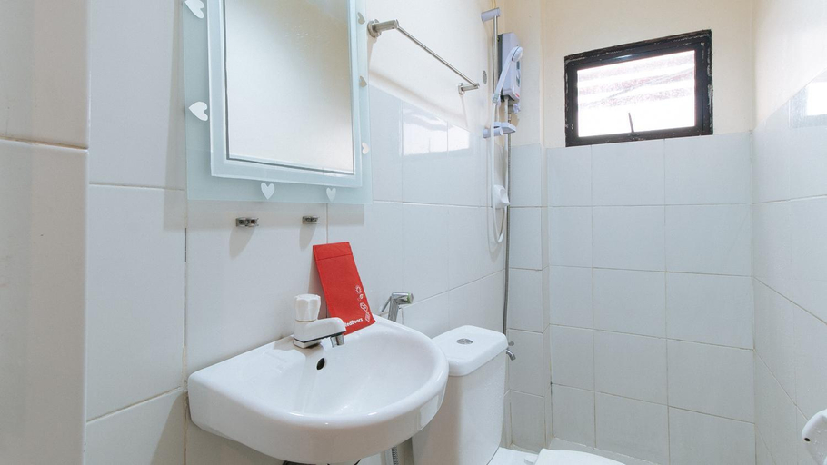 Bathroom 5
