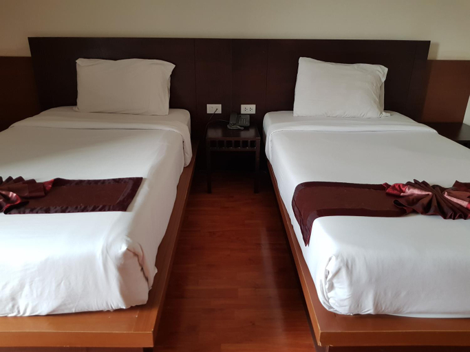 Bedroom 13