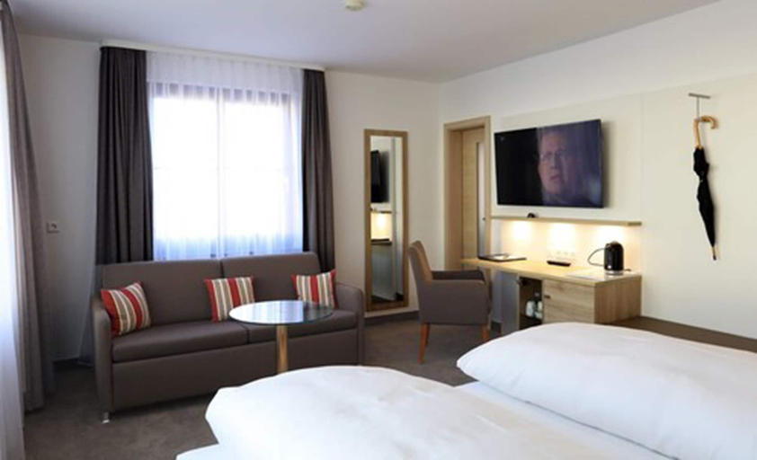 Bedroom 2, Hotel Warteck, Freudenstadt