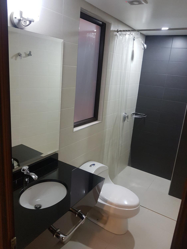 Bathroom 3, The Cranky Croc Hostel, Santafé de Bogotá
