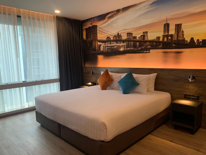 Bedroom 27