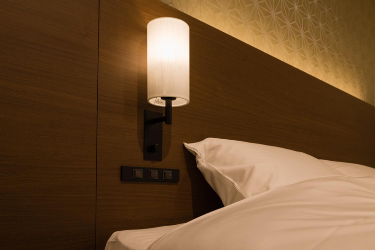 Bedroom 13