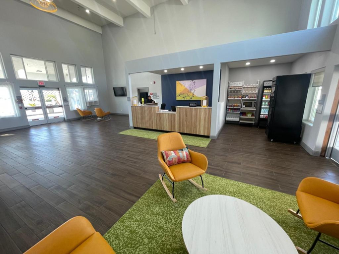 Public Area 3, Spark by Hilton Santa Nella, Merced
