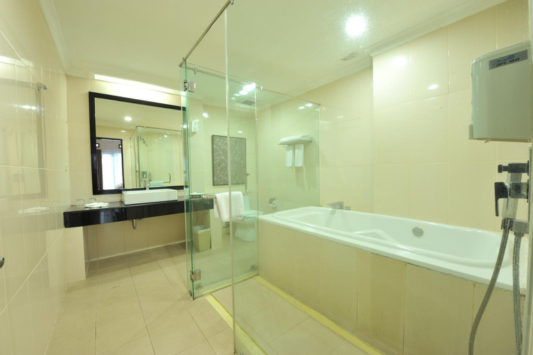 Bathroom 6
