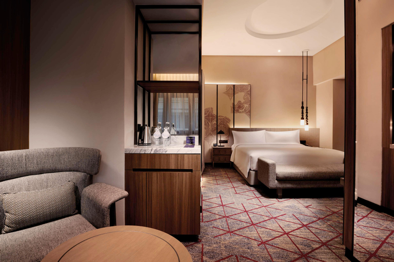 Bedroom 24