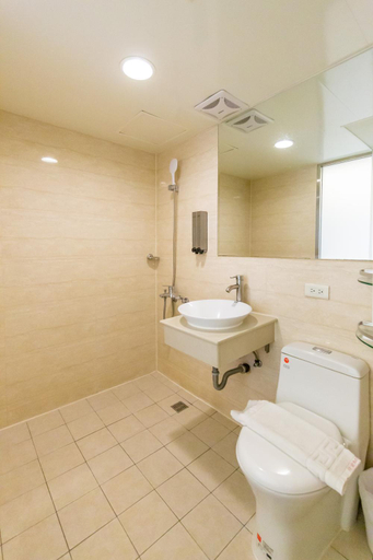 Bathroom 4, NEWRISE Hotel, Kaohsiung