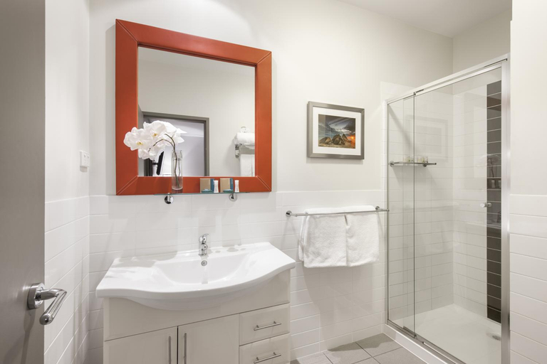 Bathroom 12