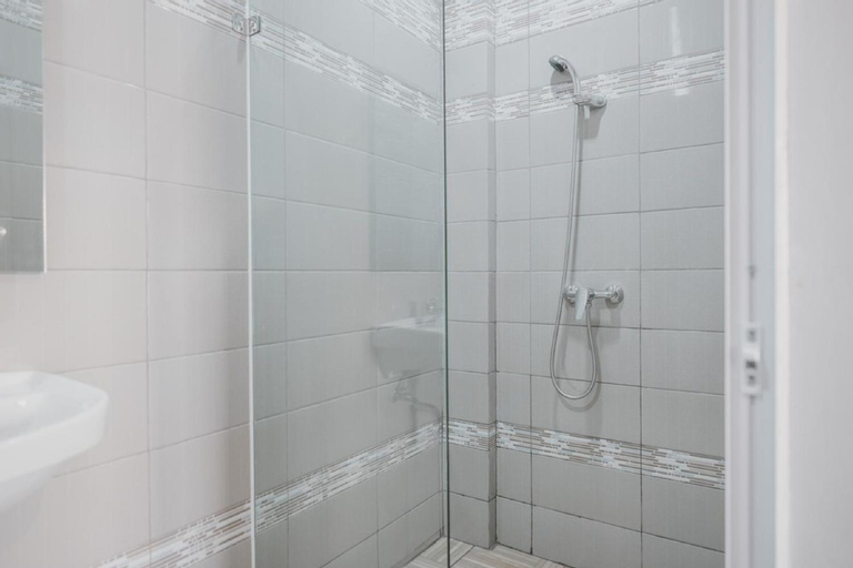 Bathroom 5