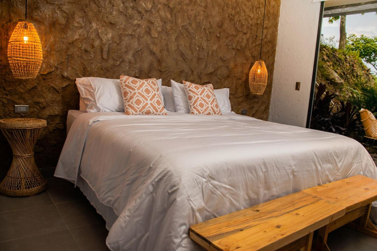 Others 5, Santuario Luxury Eco Hotel, Quebradanegra