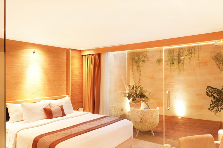 Bedroom 24