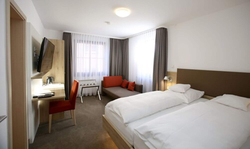 Bedroom 4, Hotel Warteck, Freudenstadt