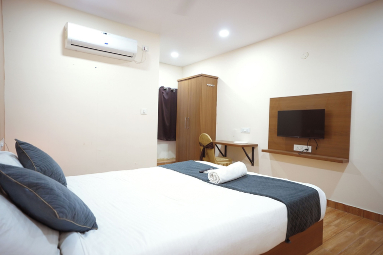Bedroom 3, Melody mings, Ranga Reddy