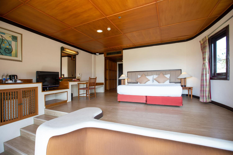 Bedroom 8