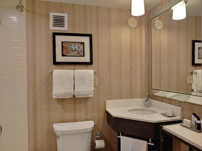 Bathroom 4