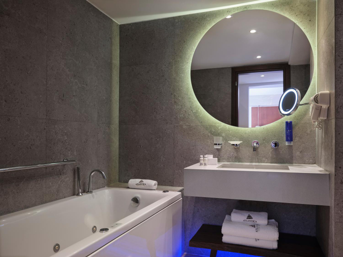 Bathroom 5, Atlantica Caldera Palace, Crete