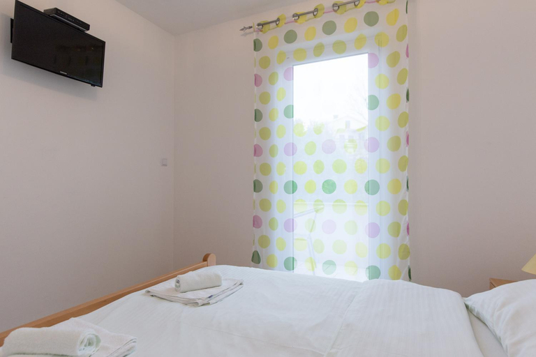 Facilities 3, Apartments Karen, Krk
