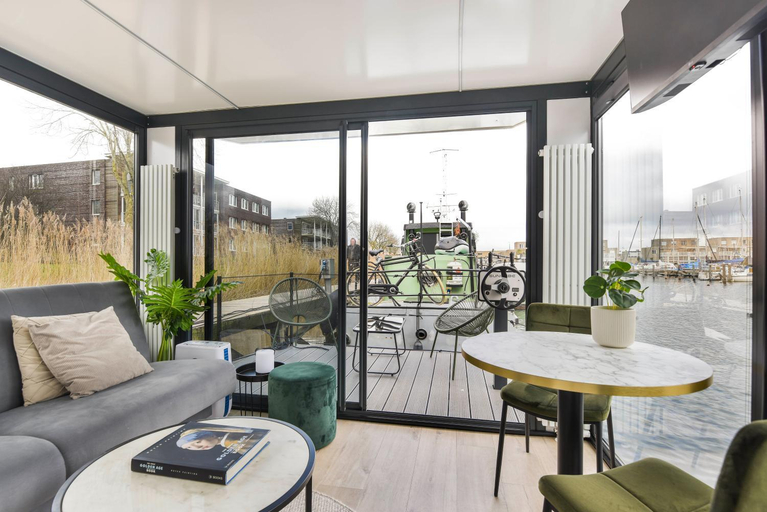 Surrounding environment 2, Cosy tiny houseboats near beach and restaurants by Weltevreden Experience, Zeewolde