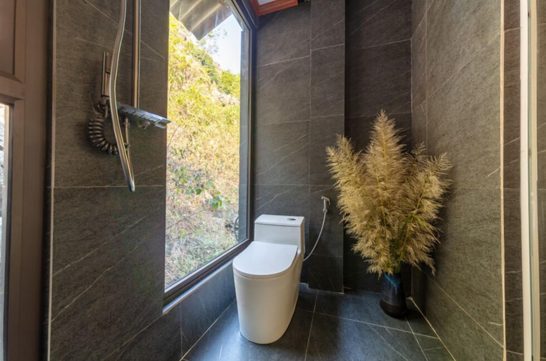 Bathroom 4, Trang An Ecorest Resort & Spa, Hoa Lư