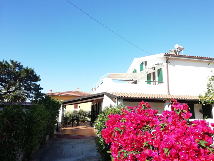 Others 4, Villa Maria Apartment, Cagliari