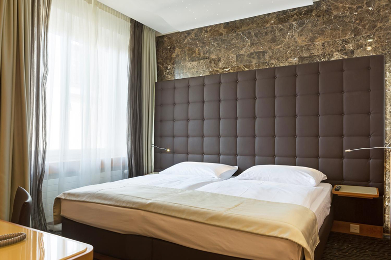 Bedroom 11