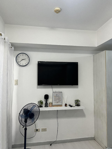 Staycation at Azure Urban Residences, Parañaque