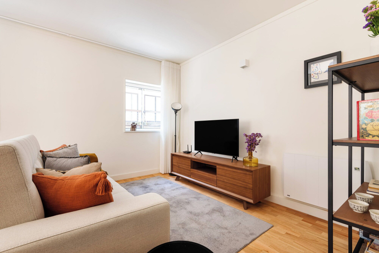 Others 5, Acm014 Spacious 2BR Duplex in the Ground Floor, Porto