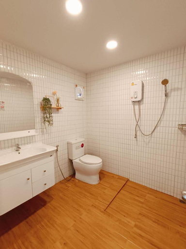 Bathroom 5