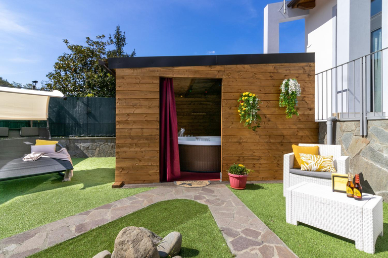 Exterior & Views 1, Luxury Summer House, La Spezia