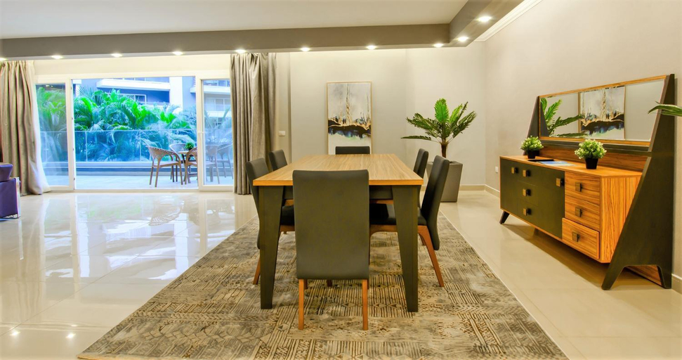 Dining Room 1