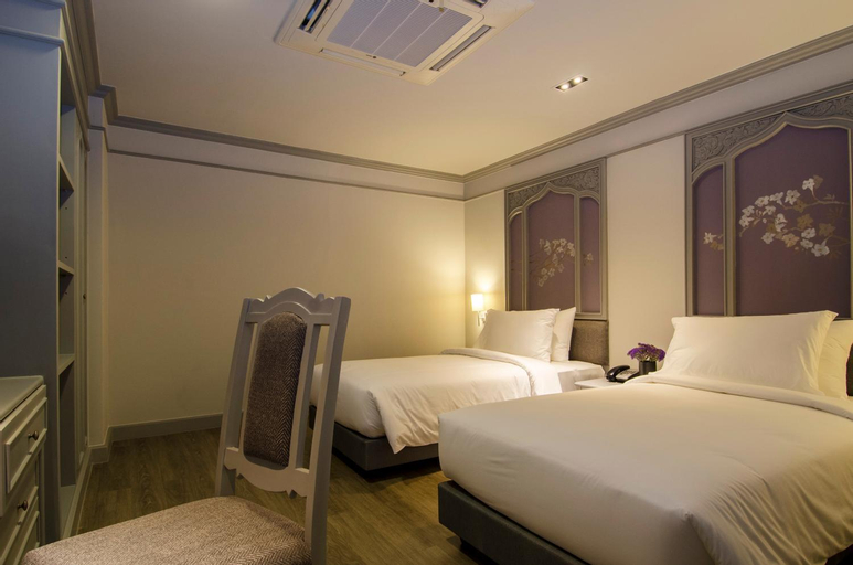 Bedroom 6