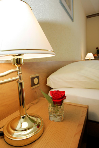 Bedroom 3, Hotel Le National, Delémont