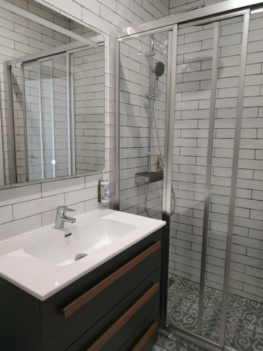 Others 4, Great Stay Fanqueiros 5 & 2, Lisbon