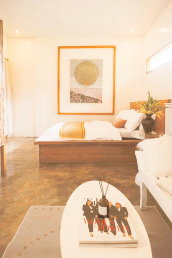 4, The Living Room Siargao, General Luna