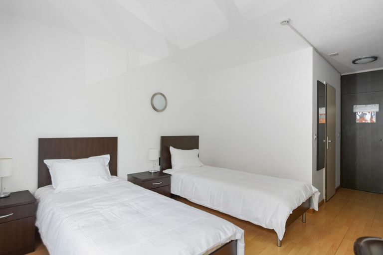 Bedroom 17