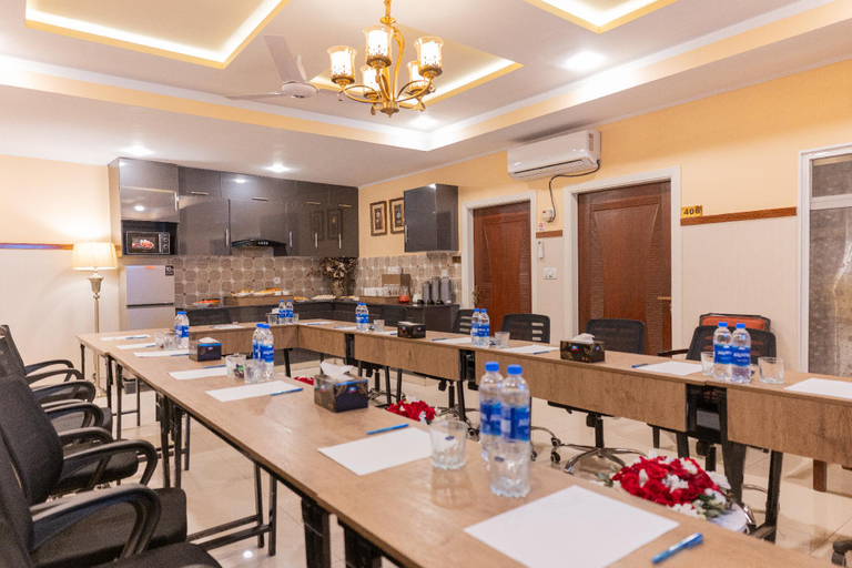 Food & Drinks 2, The nexus Hotel Apartments, Peshawar
