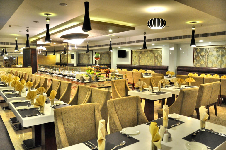 Food & Drinks 4, Raj Park Hotel, Chennai