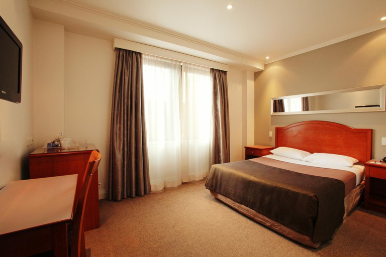Bedroom 16
