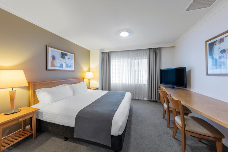 Bedroom 3, Nesuto Canberra Apartment Hotel, Canberra