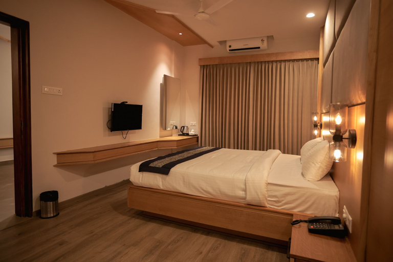 Bedroom 2, Hilux Courtyard, Palakkad