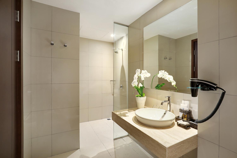 Bathroom 4
